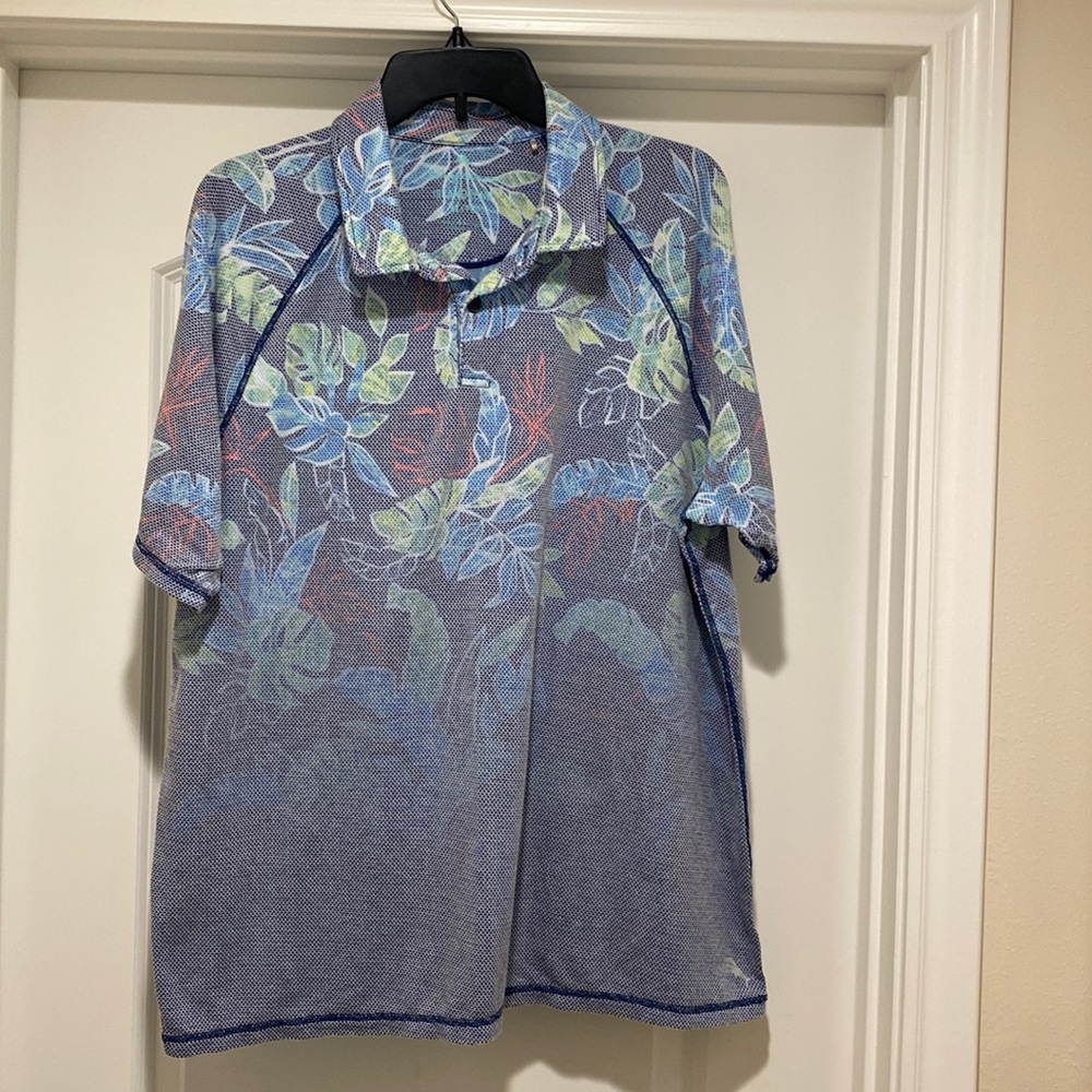 Tommy Bahama Men’s Shirt
